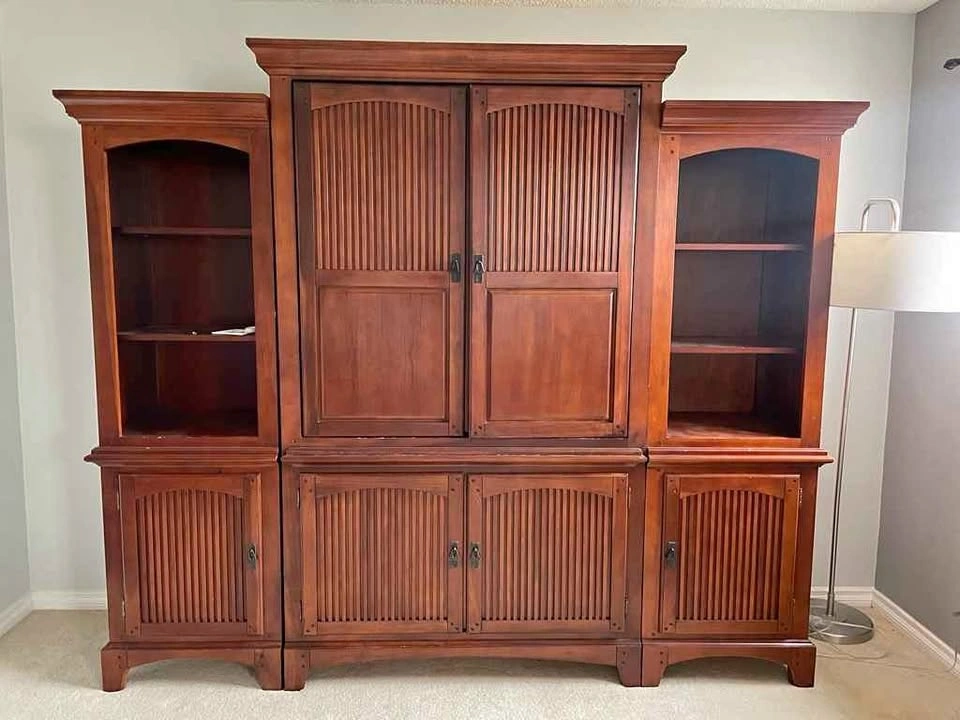 Wall unit (4 piece)