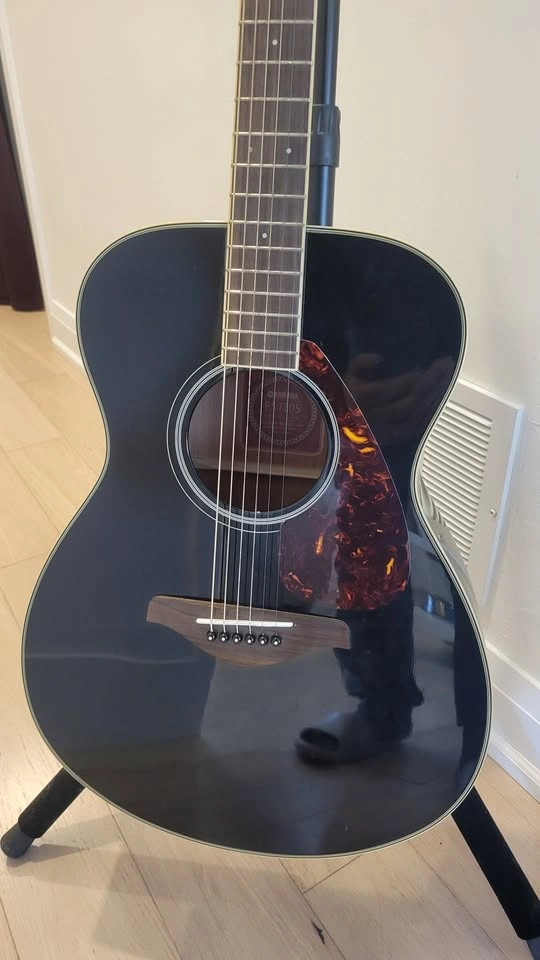 $280 Yamaha FS720S Folk Acoustic Guitar – Black - photo 3