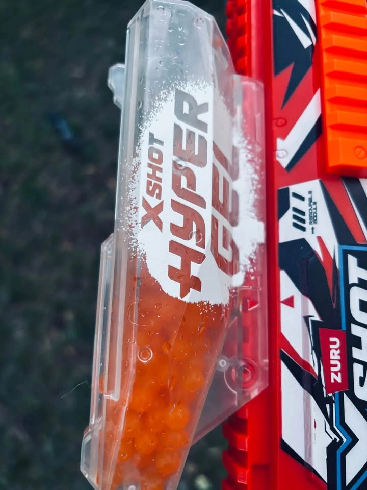 Zuru X-Shot Hyper Gel Blaster - photo 3
