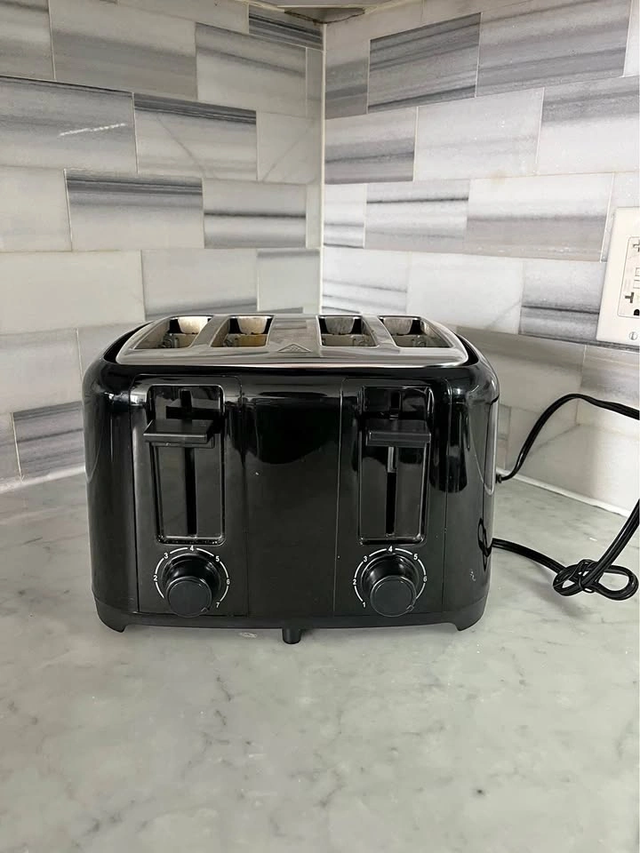 4 slice toaster