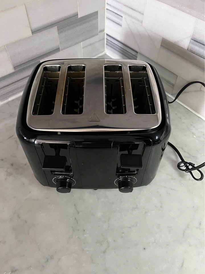 4 slice toaster - photo 2