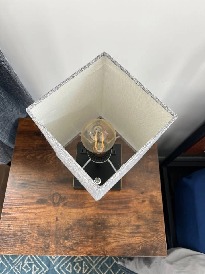 Table lamp - photo 3