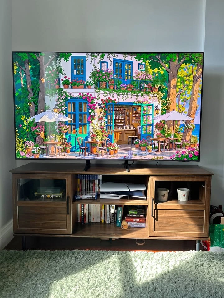 Samsung 65" QLED 4K Smart TV