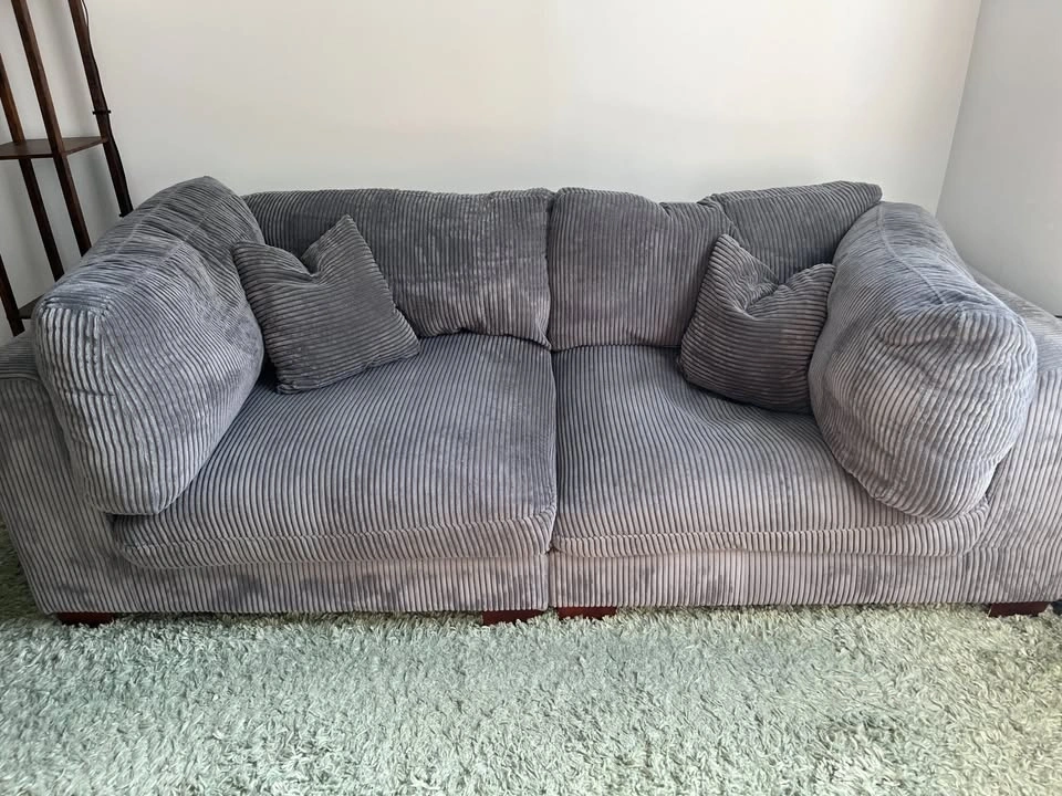 Grey couch (light weight) - photo 2