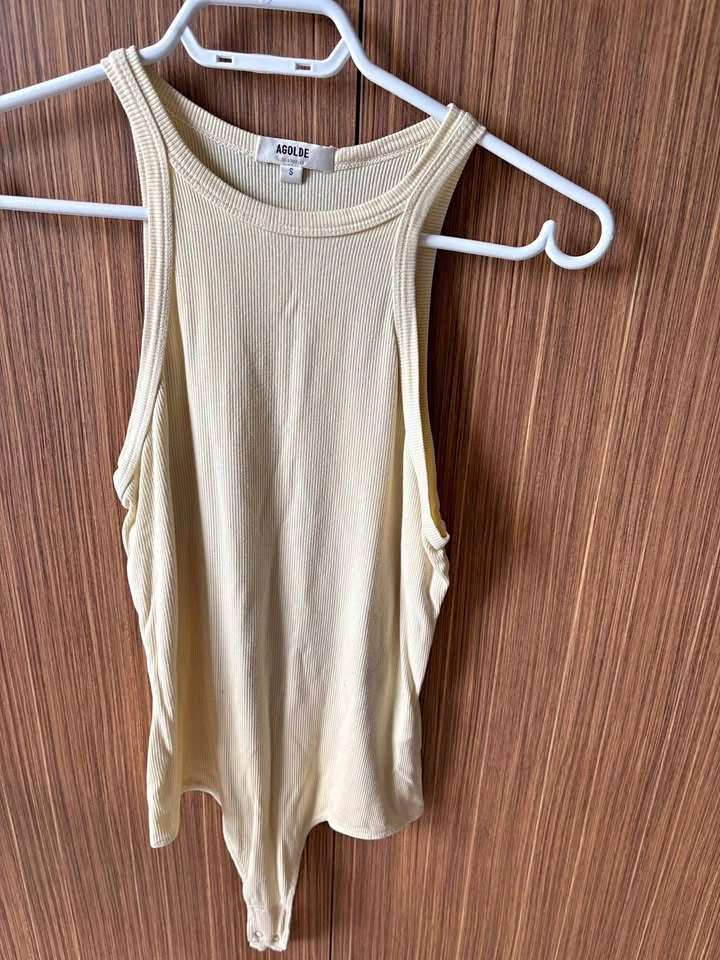 AGOLDE Ribbed Bodysuit – Size Small – Cream/Ivory