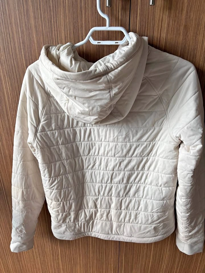 Lululemon hoodie, cream, size 6