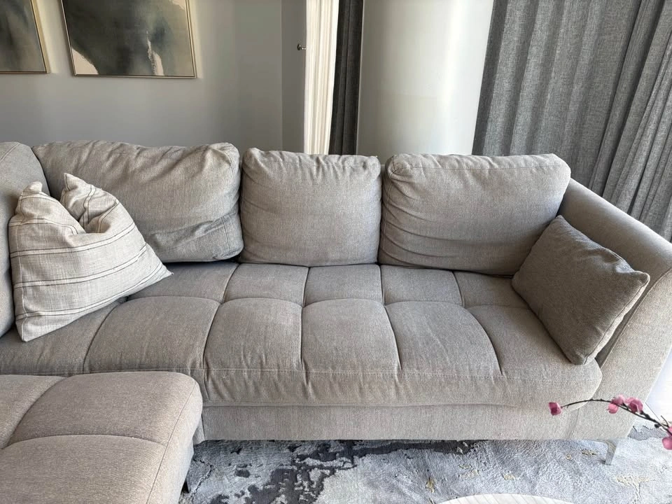 Grey sectional - photo 2