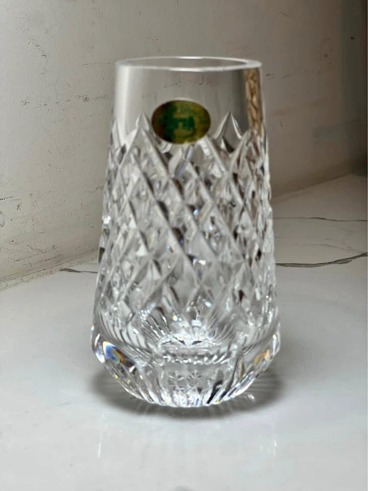 Vintage Tyrone Crystal 4” Cappagh Bud Vase – Made in Ireland