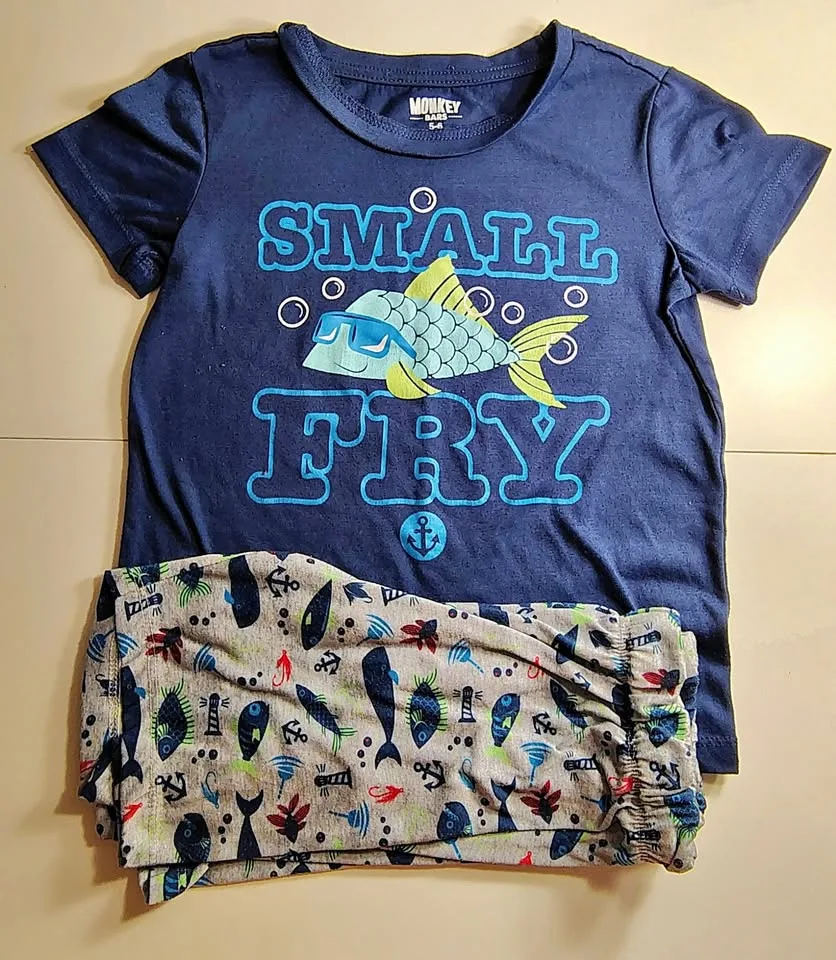 🛍️✨ BUY 3+ ITEMS, GET 50% OFF🐟 Toddler Pajama Set – “Small Fry” thumbnail