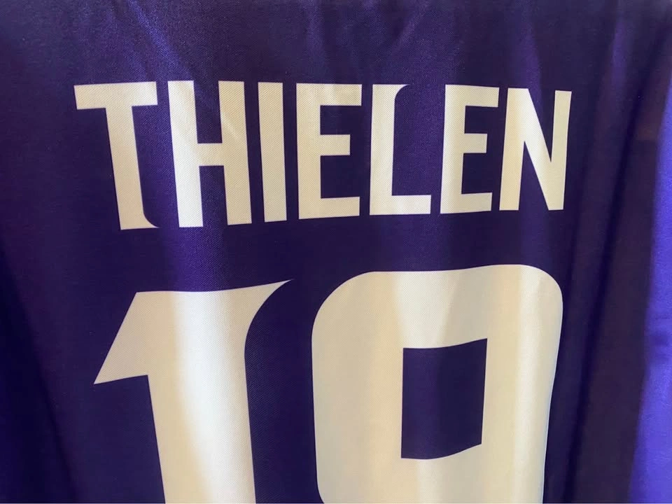 Nike authentic Minnesota Vikings Thielen jersey size L - photo 4