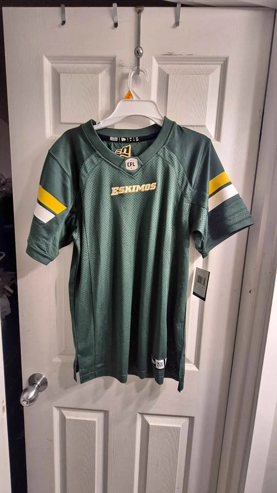 New Era Edmonton Eskimos CFL Jersey Size Small sku 0399