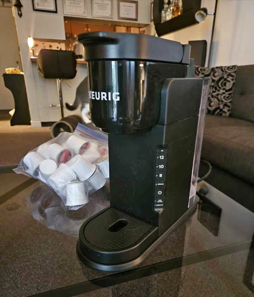 Keurig K-Slim Single-Serve Coffee Maker + 25 Bonus K-Cup Pods!