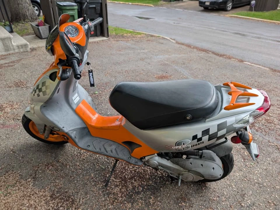 2008 Kymco Super 9 - No Motorcycle License Required - photo 3
