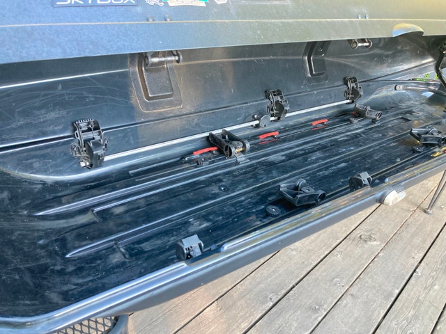 Yakima SkyBox and Roof Rack System - photo 4