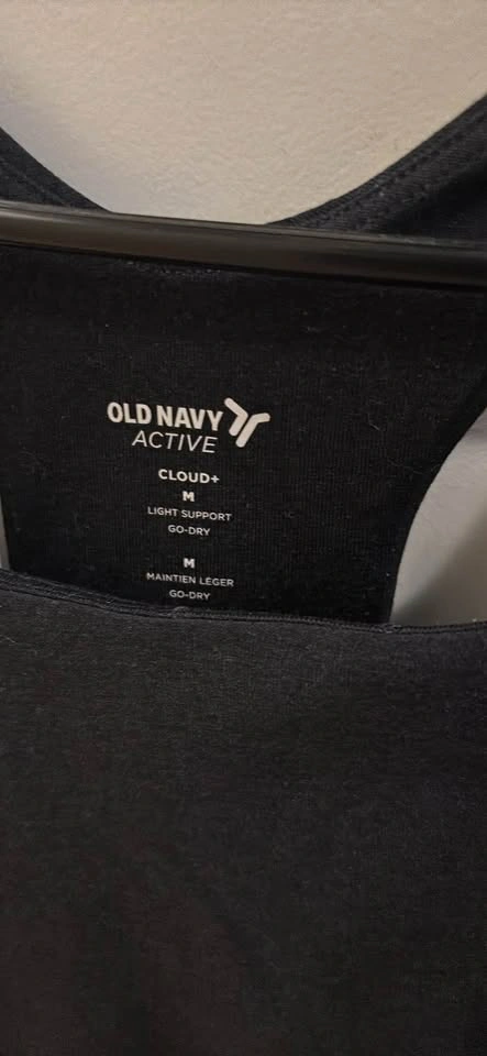 Old Navy sports top - photo 2