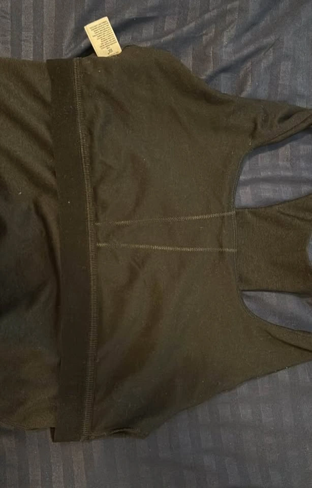 Old Navy sports top - photo 3