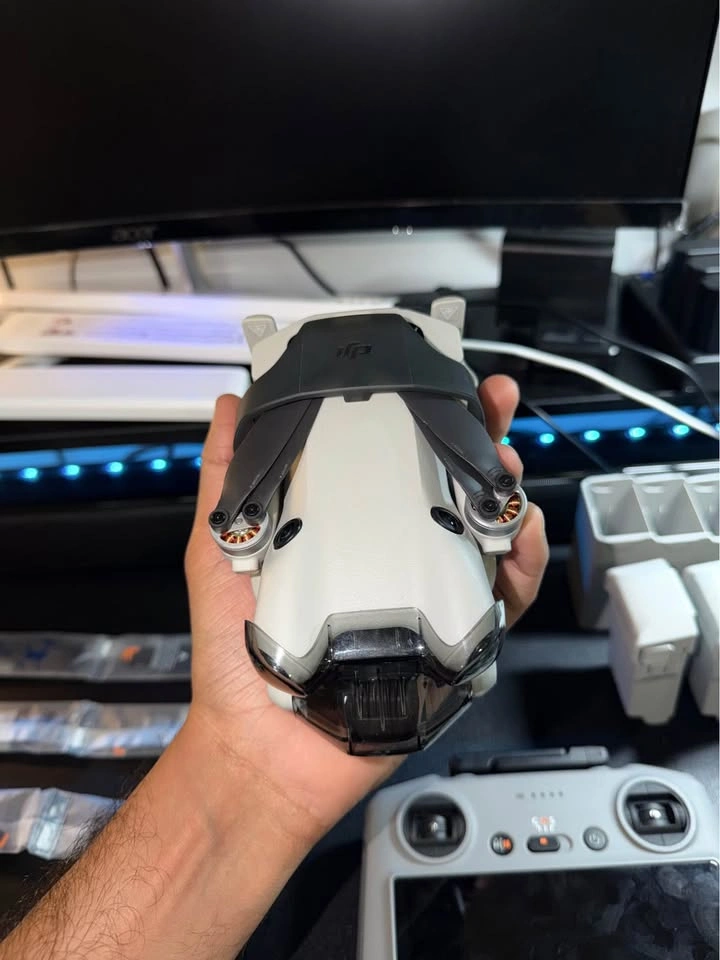 DJI MINI 4 FLY MORE COMBO - photo 5