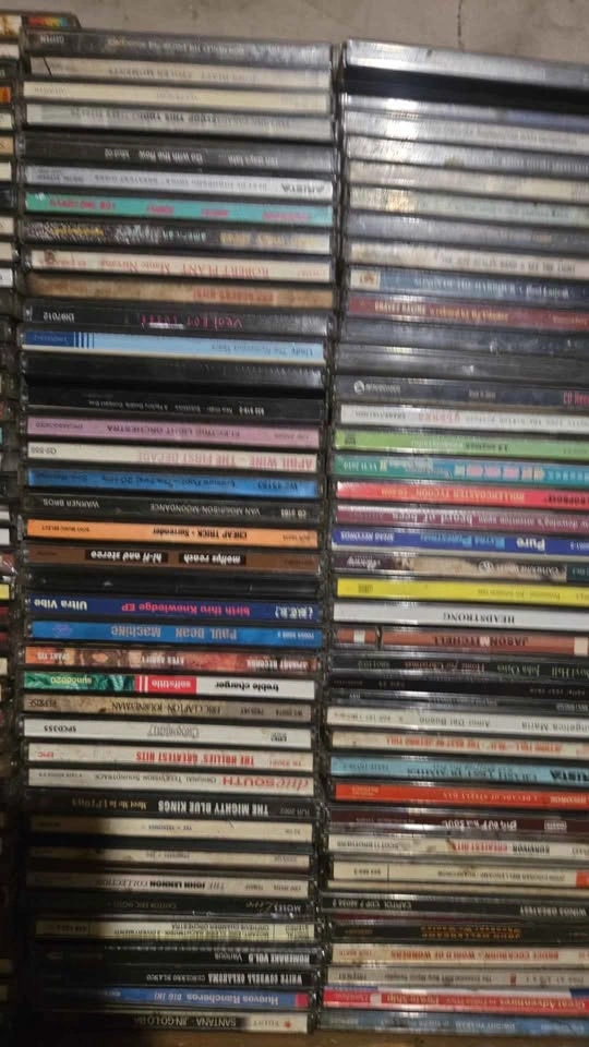 Huge Classic Rock & 90s Pop CD Collection (150+ Discs) - photo 3