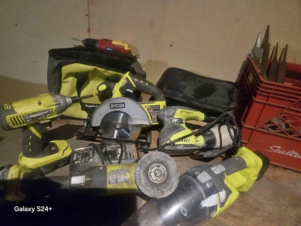 Ryobi ONE+ 18V Cordless Power Tool Set