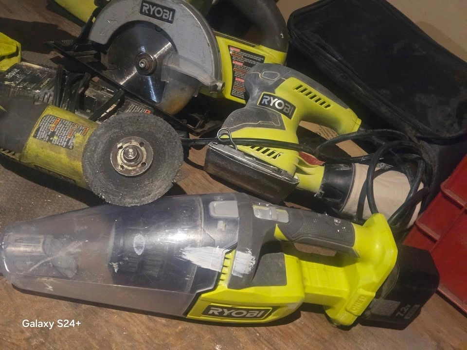Ryobi ONE+ 18V Cordless Power Tool Set - photo 4