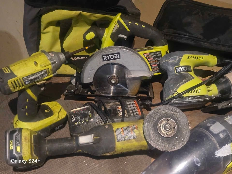 Ryobi ONE+ 18V Cordless Power Tool Set - photo 5