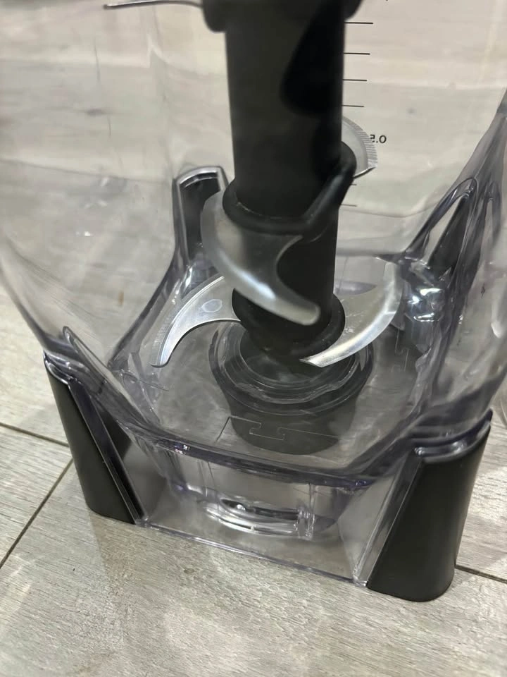 Ninja Professional 1100W Blender with Nutri Ninja Cups - photo 5