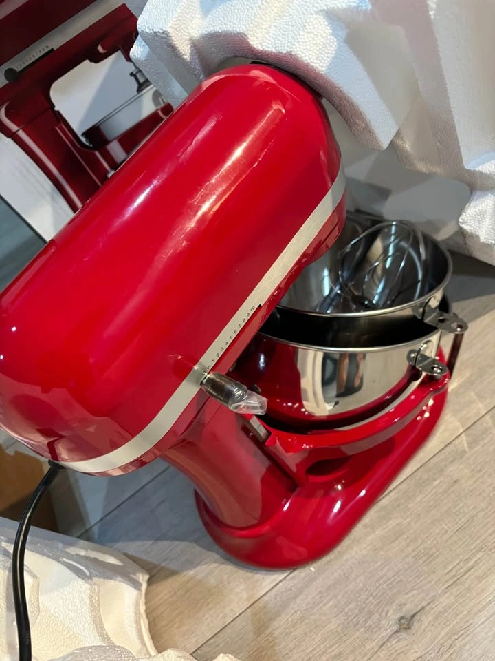 KitchenAid 5.2L Mixer - BNIB - photo 4