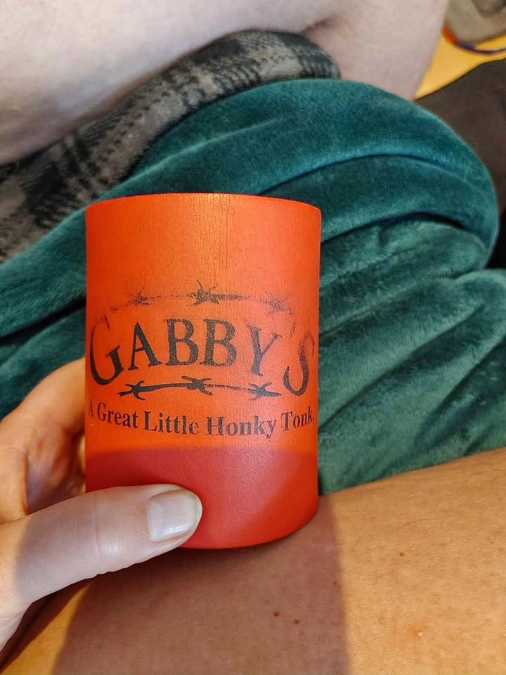 Vintage Gabby's Country Cabaret red drink cozy