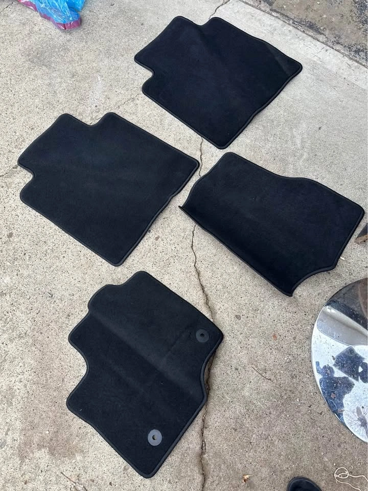 Ford Super Duty Front Floor Mats Regular Cab New - photo 3