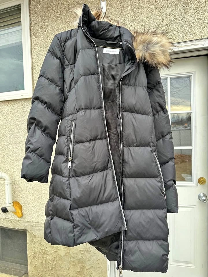 Calvin Klein Woman’s Long Coated Jacket