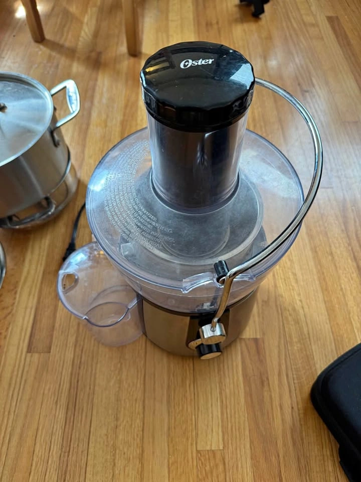 Juice Extractor, Stainless Steel