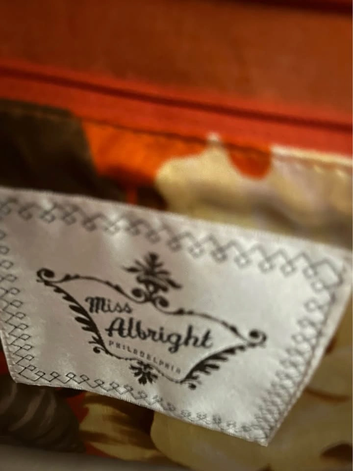 Anthropologie Leather Tote with Silk Scarf / Tie Accent - photo 4
