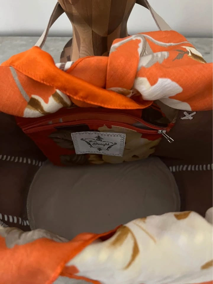 Anthropologie Leather Tote with Silk Scarf / Tie Accent - photo 5