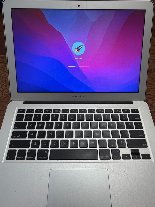 Apple MacBook Air - photo 3