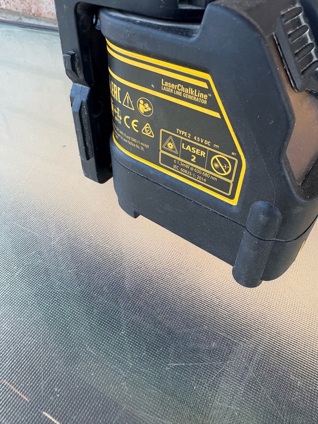 DEWALT Laser Line Generator - photo 3