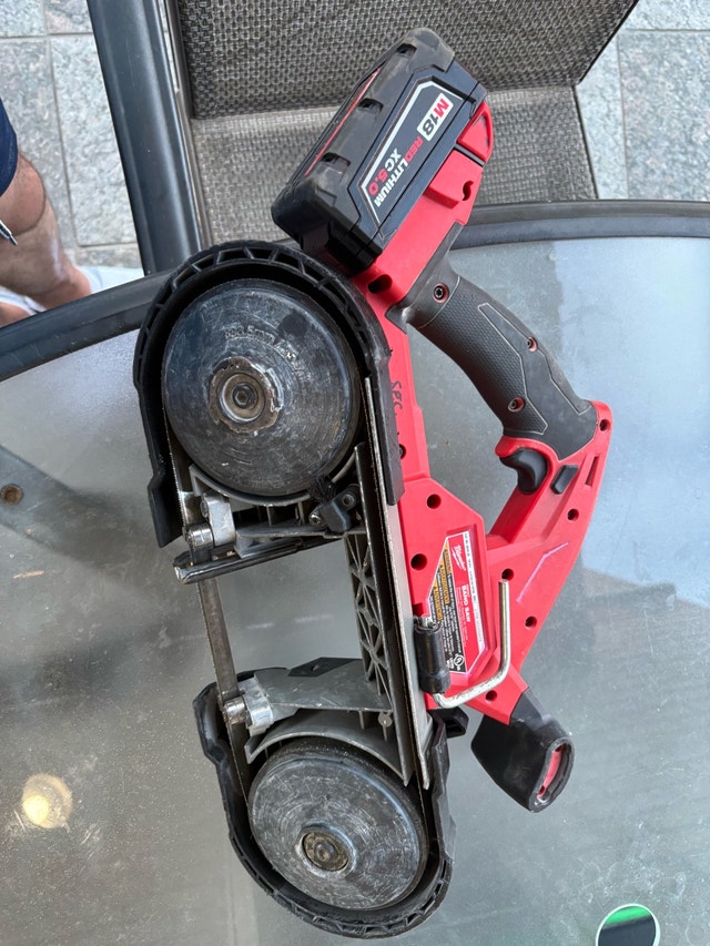 Milwaukee Band Saw - photo 2