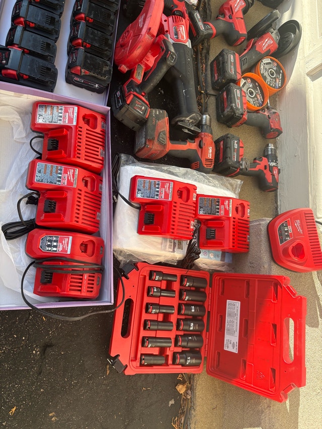 Milwaukee Tools - photo 3