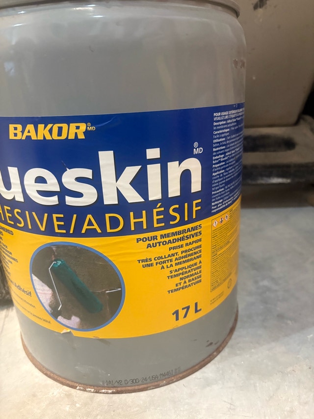 Bakor Blueskin Adhesive