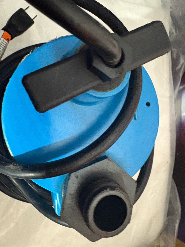 Simmer Utility Pump