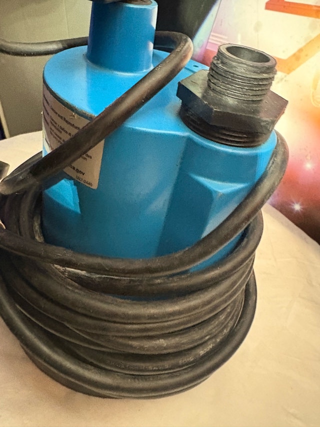 Simmer Utility Pump - photo 2