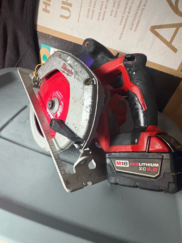 Milwaukee Circular Saw - photo 2