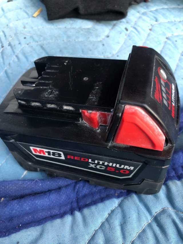 Milwaukee M18 Battery - photo 5