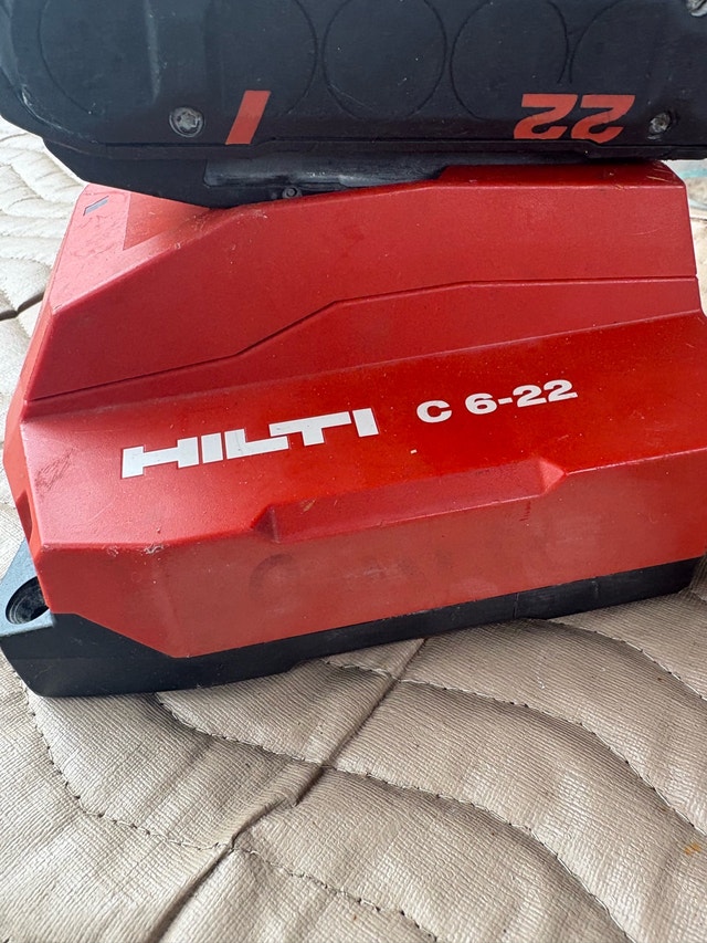 Hilti C 6-22 Charger - photo 2
