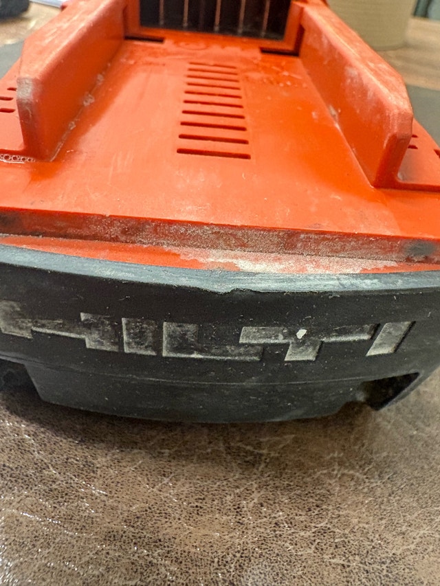 Hilti B22 4.0 Battery - photo 3