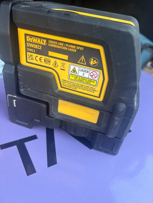DeWalt Laser Level - photo 2