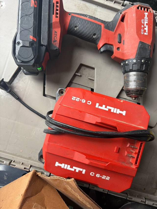 Hilti SF 4-22 Drill