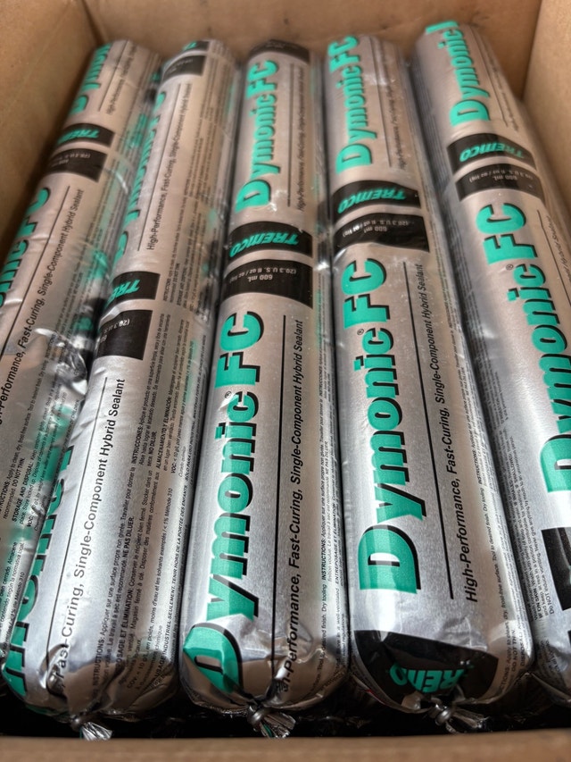 Tremco Dymonic FC Sealant - photo 4