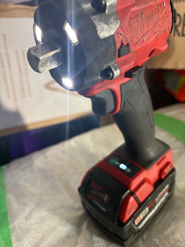 Milwaukee Impact Wrench - photo 5