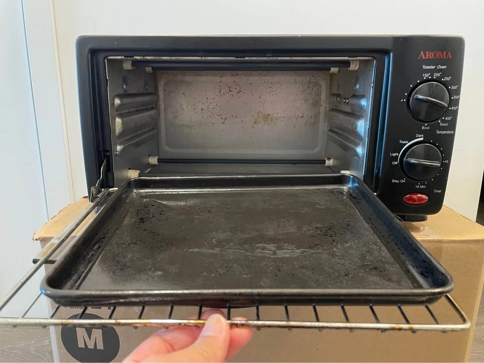 Aroma Toaster Oven – Compact & Reliable (Great Condition) - photo 2