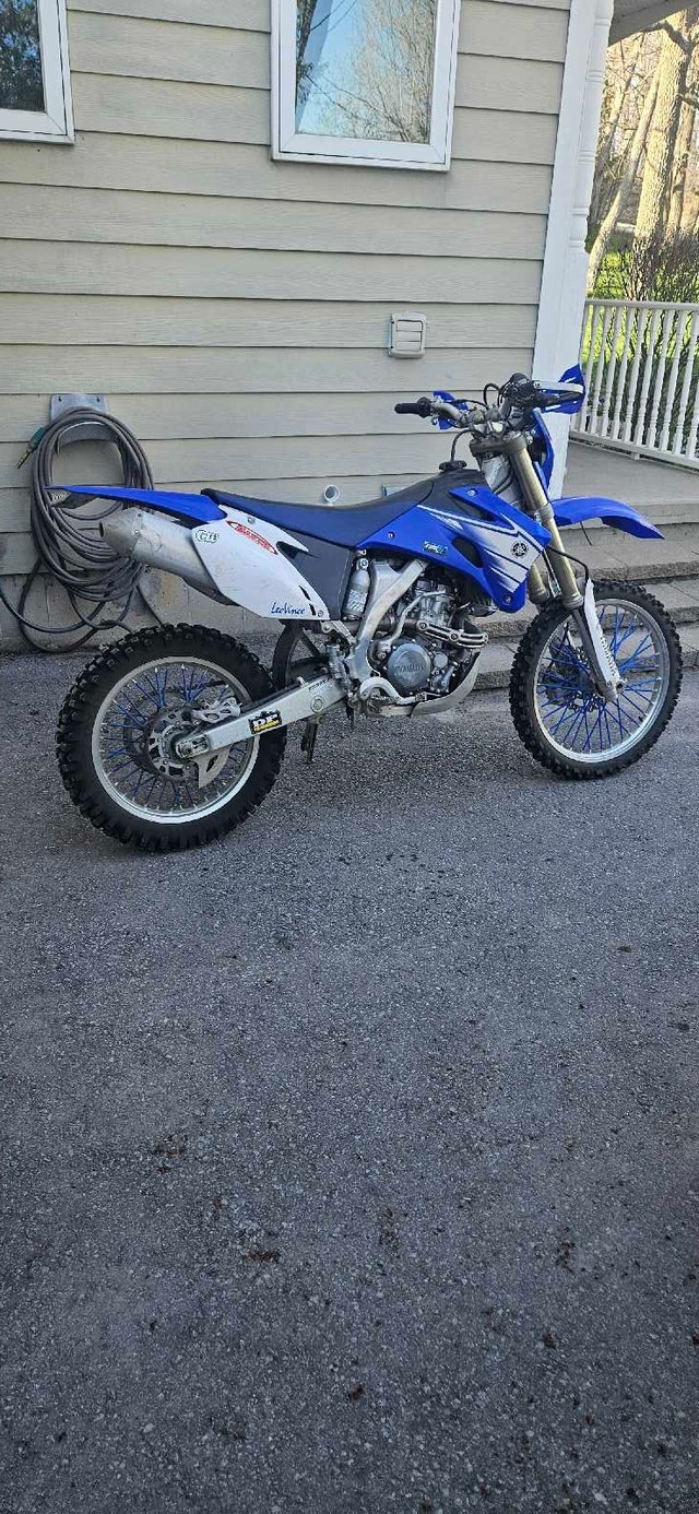 Yamaha WR 250R dirt bike